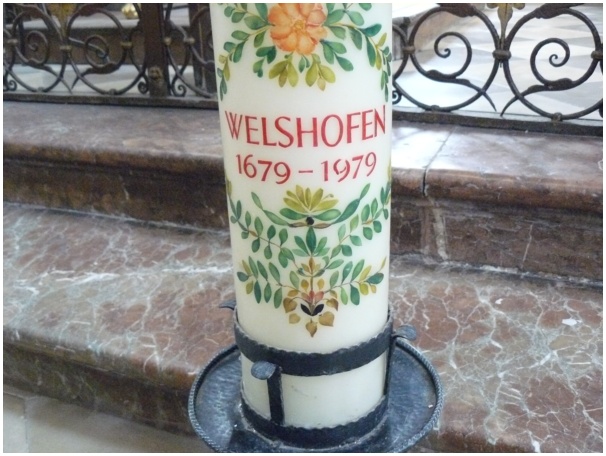 584x433 pixels (118K)